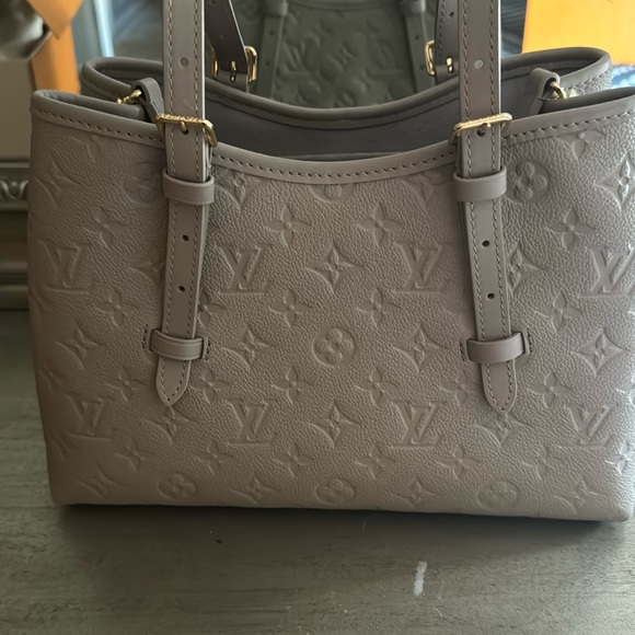 Louis Vuitton Handbags - Louis Vuitton bag